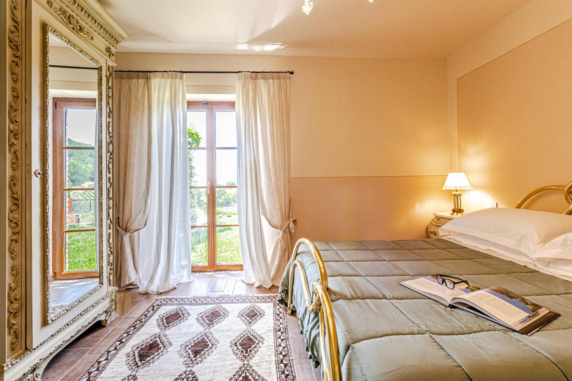 Chateau La Siroque モンテカティーニ・ヴァル・ディ・チェーチナ エクステリア 写真