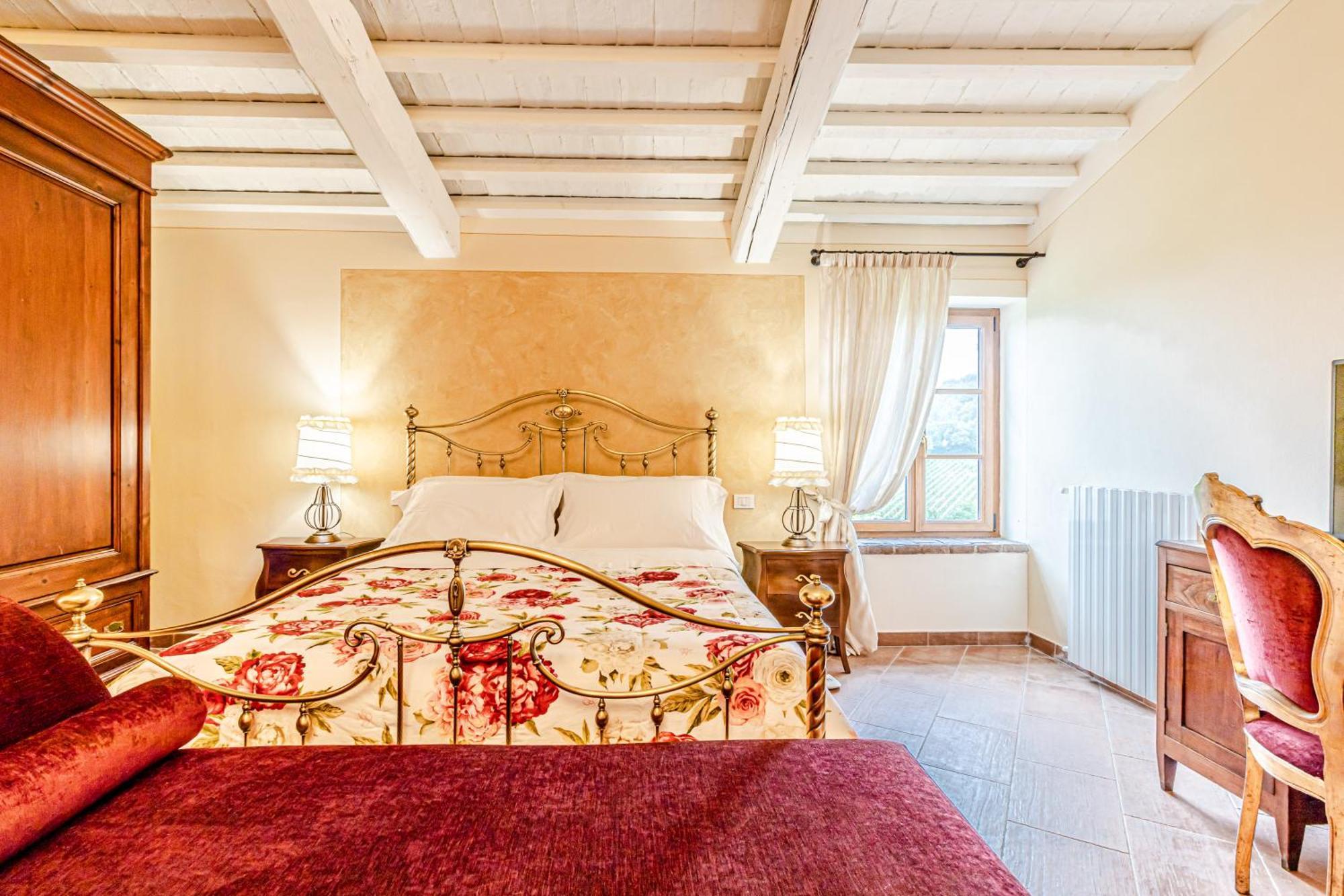 Chateau La Siroque モンテカティーニ・ヴァル・ディ・チェーチナ エクステリア 写真